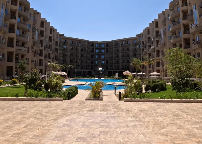 Split 2-bedroom Panorama Sv Wif Near Airport Апартаменты *