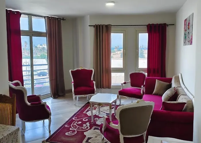 Split 2-bedroom Panorama Sv Wif Near Airport