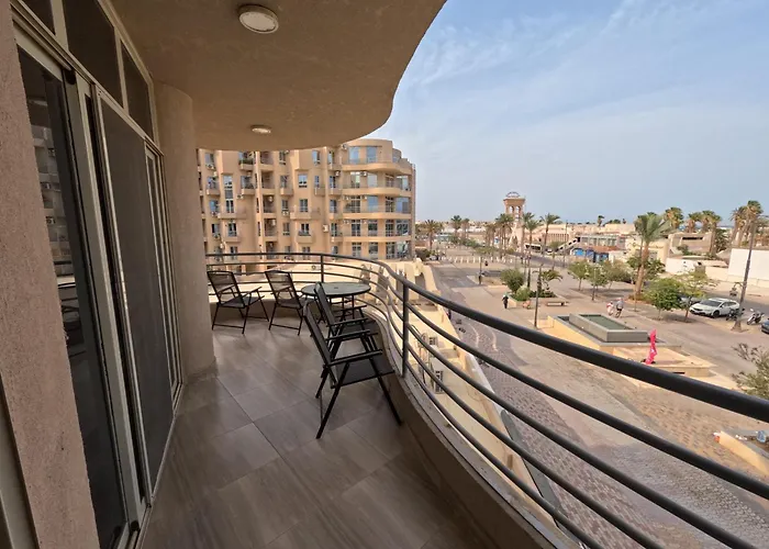 Апартаменты Split 2-bedroom Panorama Sv Wif Near Airport