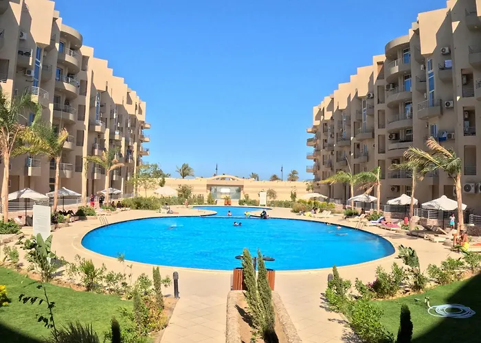 Split 2-bedroom Panorama Sv Wif Near Airport Апартаменты *