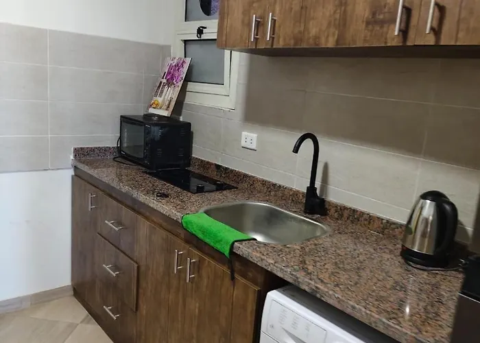 Split 2-bedroom Panorama Sv Wif Near Airport
