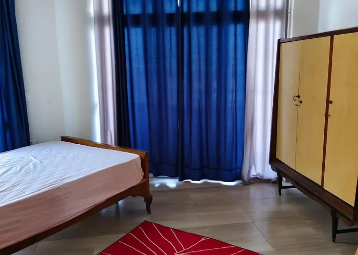 Split 2-bedroom Panorama Sv Wif Near Airport Апартаменты *