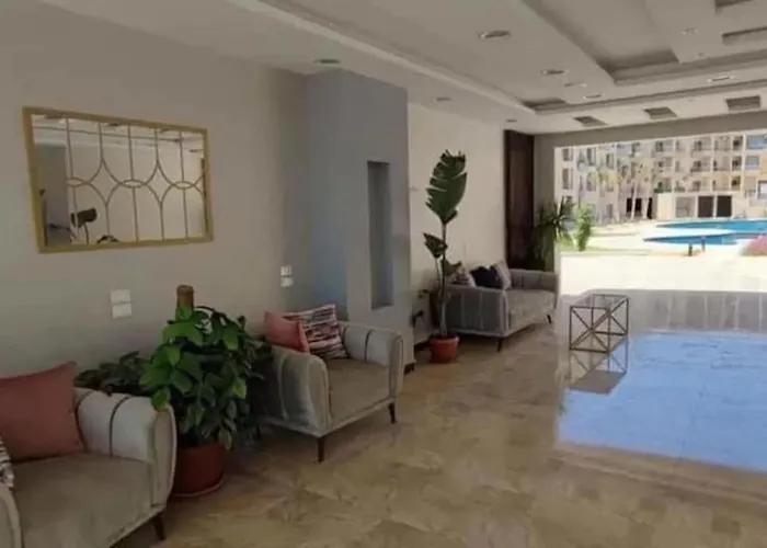 Апартаменты Split 2-bedroom Panorama Sv Wif Near Airport Хургада