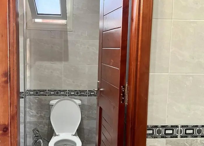 Split 2-bedroom Panorama Sv Wif Near Airport Хургада