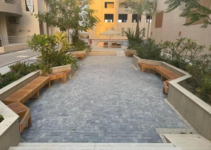 Split 2-bedroom Panorama Sv Wif Near Airport Апартаменты Хургада